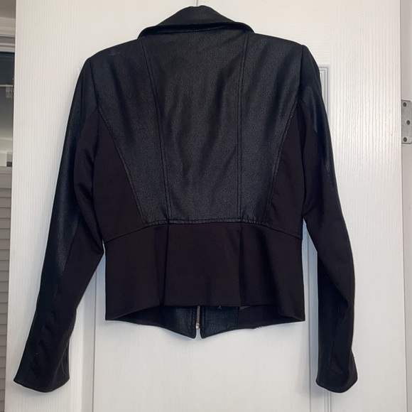 Tahari Jacket - Picture 2 of 8